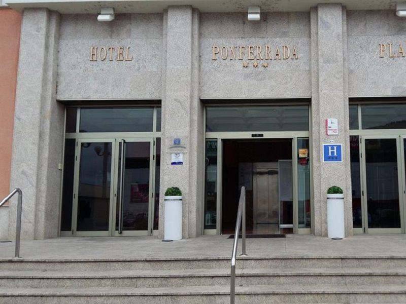 Ponferrada Plaza Ξενοδοχείο Εξωτερικό φωτογραφία