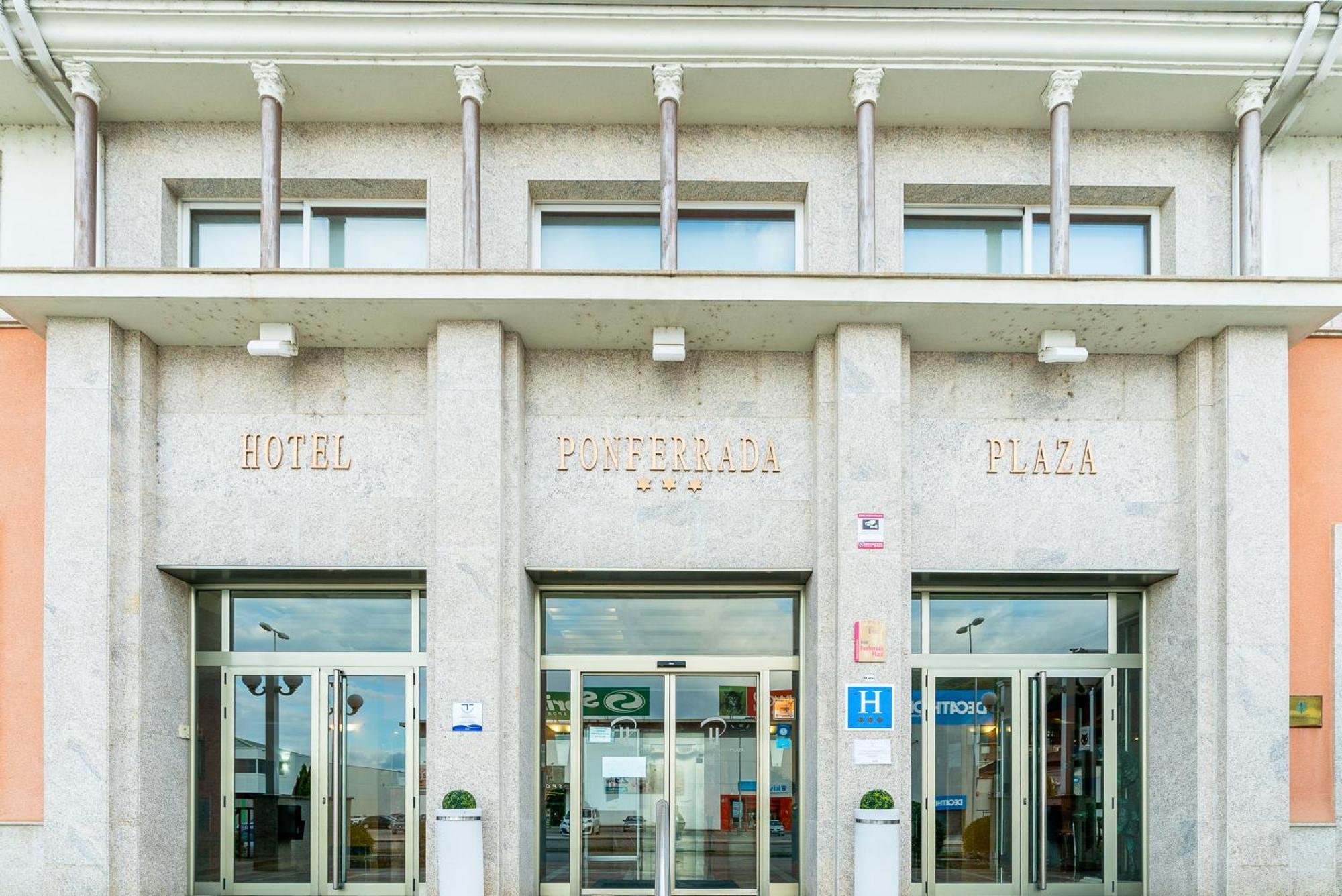 Ponferrada Plaza Ξενοδοχείο Εξωτερικό φωτογραφία