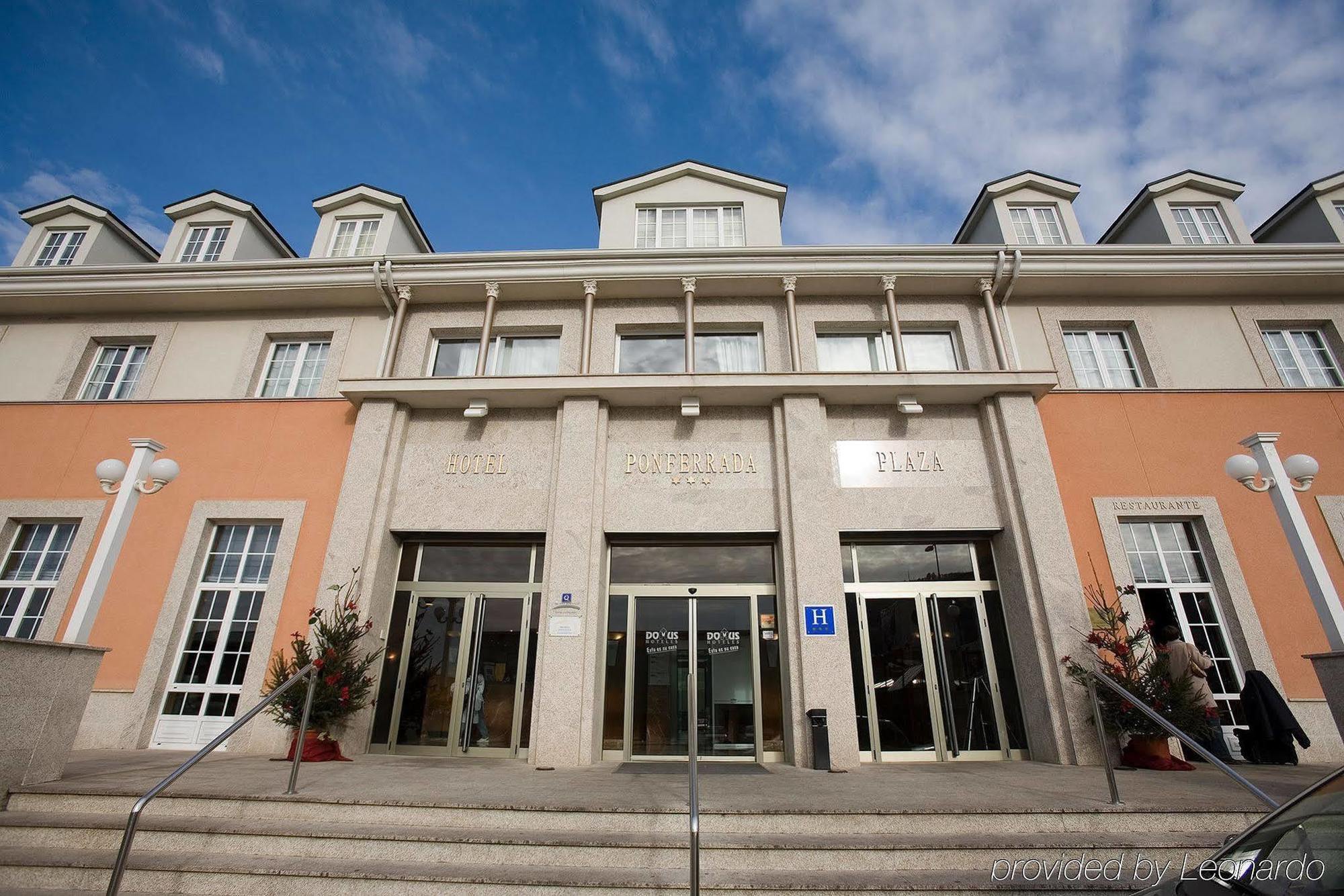 Ponferrada Plaza Ξενοδοχείο Εξωτερικό φωτογραφία